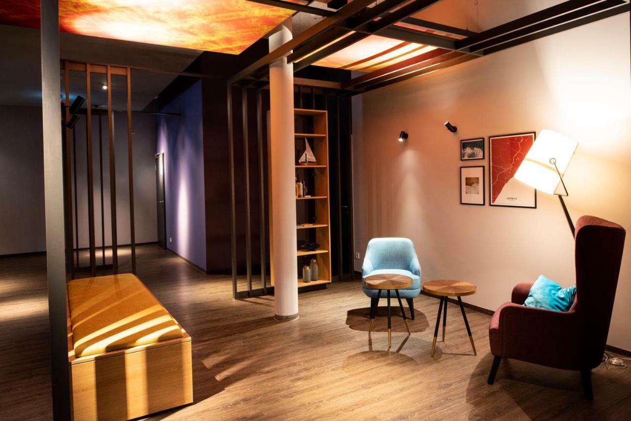 Aja Groemitz Hotel Ngoại thất bức ảnh